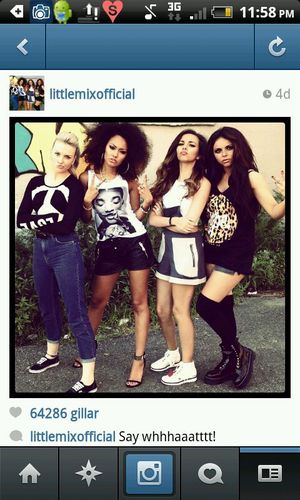 One Direction♡
Selena Gomez ❤5sos ❤
The fooo ❤
Little Mix ❤
Justin Bieber♡
And much more