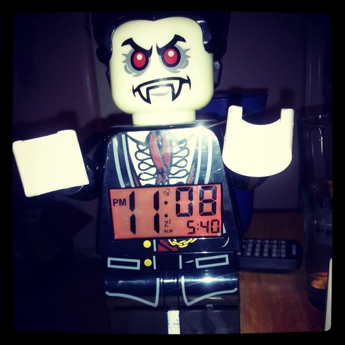 I AM THE ALMIGHTY VAMPIRE ALARM CLOCK!! HEAR ME ROAR