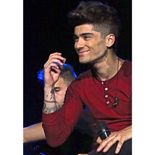Account ------- @zaynspimp I FOLLOW BACK :D just ask