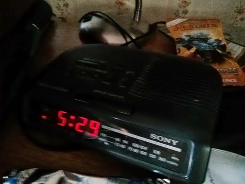 I'm Kate's alarm clock, for team 2Glam2GiveADamnLovesFishwhales