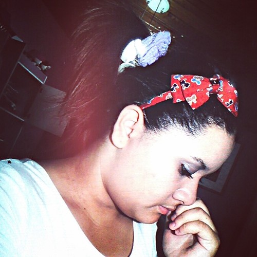 Vivendo a favor da música, sempre *-*