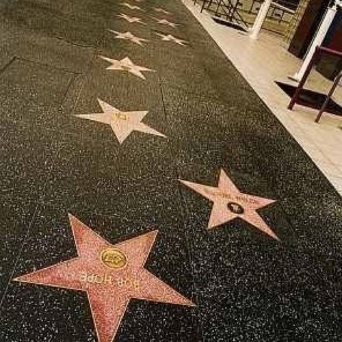 Walk Of Fame is a Hollywood roleplay that has been active since 9th March 2012.