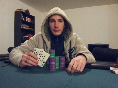 SQueezyTom's profile picture. 