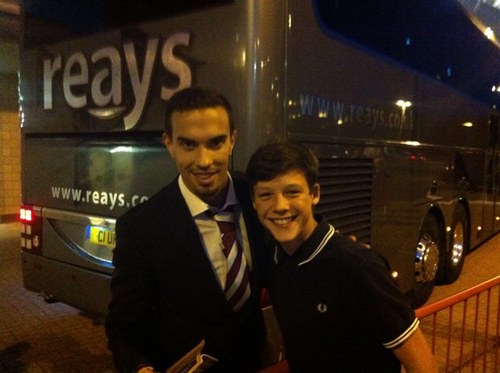 Aaron Bell, Middlesbrough. Follow for a follow if i like you:) UP THE BORO! Fuck off leeds, newcastle and sunderland!