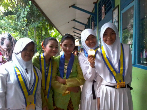 Karinakurniarum's profile picture. ♥allah♥my best friend 4ever♥SPANZA♥SDN 007♥BASKETBALL♥MUSIK♥