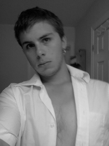 uhh hi....im the dude in the pics behind this...I can do stuff like...uhh...breathe...