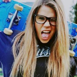 #nocreida#bailo#canto#intelegente# cool
esta soy yo ...! oye...si tu...me sigues ...por fiss...anda guapetura ...  .l.