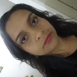 Renda-se, como eu me rendi. Mergulhe no que você não conhece como eu mergulhei. Não se preocupe em entender, viver ultrapassa qualquer entendimento....