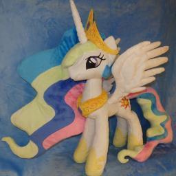 I am an MLP plush maker and love all things pony