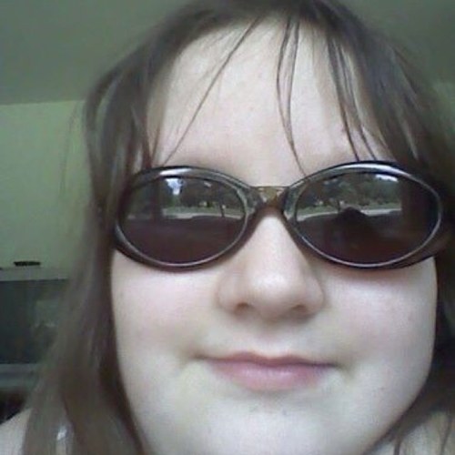 hallo ik ben priscilla wil je me ep vraag in bericht voor een leuk gesprek samen maar niet te beidehand anders blok hou van me fens #priscillators
