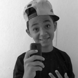 Sou oq sou e não oq pensam !
:)