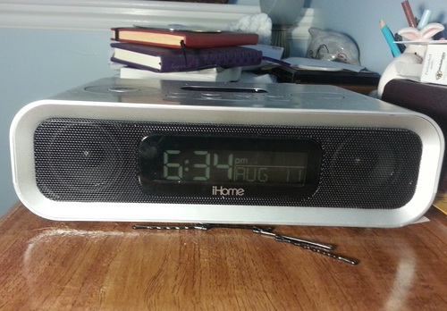 iisanalarmclock's profile picture. Alarm Clock. Beeps incessantly. Knows no boundaries.