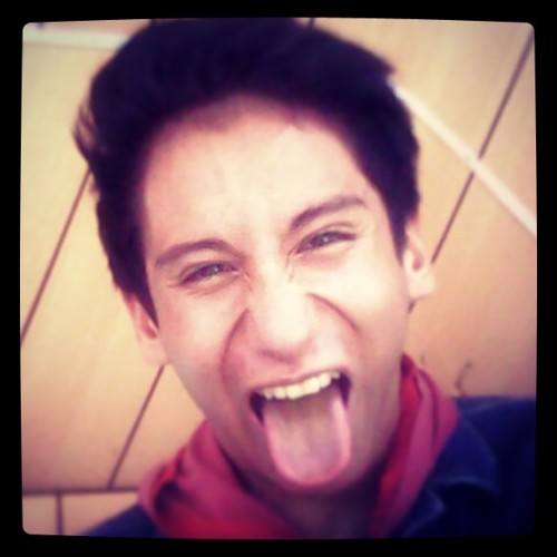 1998sexyJuan's profile picture. 