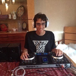 mikefelt5's profile picture. 