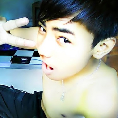 GayCrb's profile picture. 18 y.o | SMA | mencari sahabat untuk kost nanti