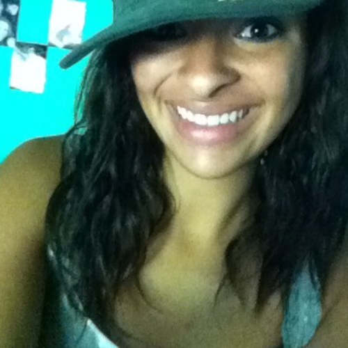 kendyy14's profile picture. 17. SENIOR 2014. VCHS. Tennis & Track. Instagram: ksweany