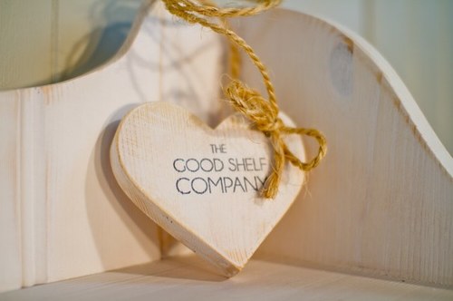 We design and make furniture, traditional & contemporary with painted, vintage distressed & waxed finishes. You are welcome at our workshops 01491 628596