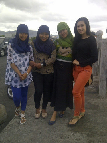 TriAfresecillia's profile picture. My pin : 25B6DAF1