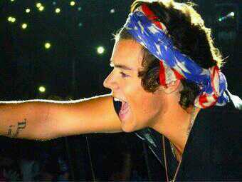 free follow account; follow our mains @narrystwerkstar &; @narrytwerkalot_