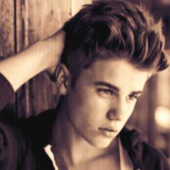 likes one direction,Justin Bieber,and Austin Mahone and my favorite show to watch is wwe