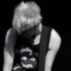 hedrown4daysago's profile picture. AYEE PAPI SINCE YOU JUST GOT A FREE FOLLOW CAN YOU FOLLOW @mynigmichael PLEASE ILY