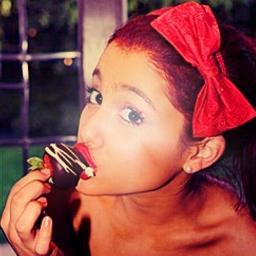 I'm cute  {Engaged to @justintofye } - I love bibble -Multi RP-  (6-30-13),C2:Single,C3:Single