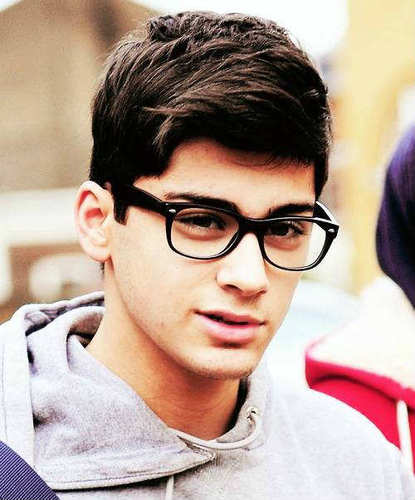 I Gave You A Free Follow. Now Go Follow My Main Account  @1DMy4Brit1Irish I Follow Back Just Ask.