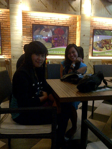 Mencintai dɑ̈ȵ‎​ di Cintai