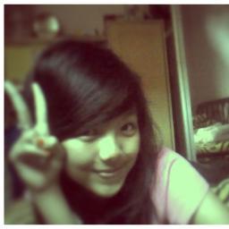 first twitter @Tasyool « just mention her, she will followback you.