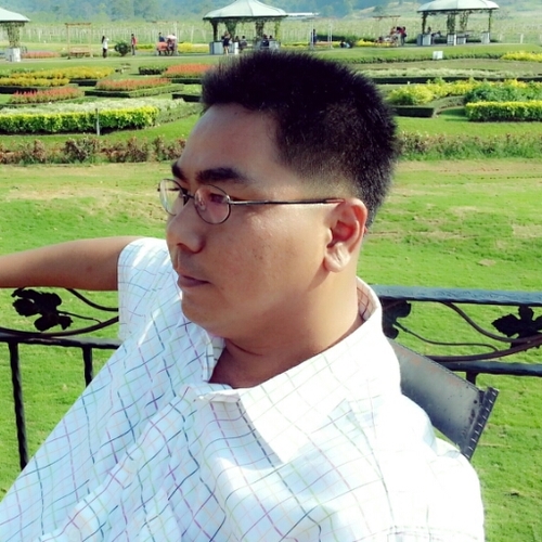 Reman2010's profile picture. You''ll never walk alone                                        รีทวิตในสิ่งที่ใจชอบ ^^                                 ขอคาระวะการทวิตของทุกท่านครับ