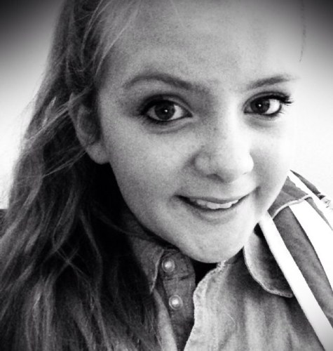 sarahH2054's profile picture. Heyy if you follow me ill follow you back follow me on instagram too @sarah_2054 im irish i love art, music, dogs, food, Alex O'loughlin+ HAWAII-50!!!