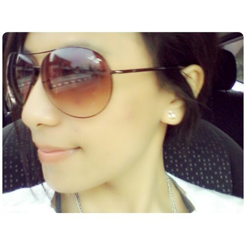 Account Sherlynation Indonesia ( fans @sherlyn_shine ) Writer, Screenwriter, multi talenta★