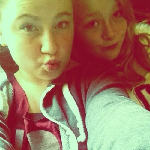 Chloe is one of the most amazing people ever! She is beautiful and really funny! She is just perfect and i love her! Follow her !! - @LeahHocking x