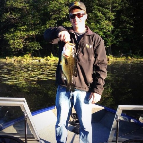 BassMaster212's profile picture. Ontario