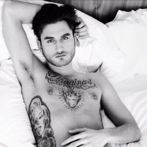 charlieC_Fans's profile picture. Fan page for the most beautiful man ever charlie!! :D hope u enjoy! 3 x