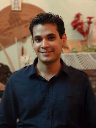 Lives in Goa, Interested in life & Cars, It's all about passion, humour & love!