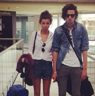 Hi im Max || Single || RP/FL || Eleanor is my best girlfriend ||