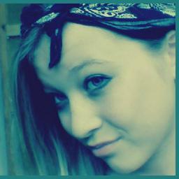Hey-o, Biatchez! My name is Saulė, 14 yrs old., from Lithuania :) Follow meh, and I'll follow back!!!! 3 Lova Chickaz! ;*
