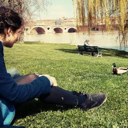 Full-Stack Developer and swimming-pool enthusiast. I have one foot in London, one foot in Paris and my head in the Cloud. Pretzel addict and proud.