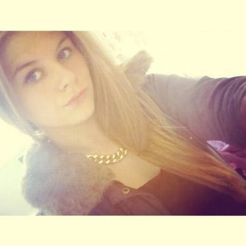 Instagram - chloefisherxxx | BBM- 292F9C95 | 07878983238 | http://t.co/CpOki4H668 -