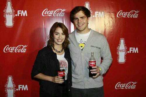 @laliespos @p_lanzani Los Amo!♥16.5.12 y en 12.10.12 LALI ME HIZO RT!♥ GRACIAS! @rochi_ig ME HIZO RT EN 12.8.13 te amo! ♥♥♥♥ TEENANGELS PARA SIEMPRE!!!