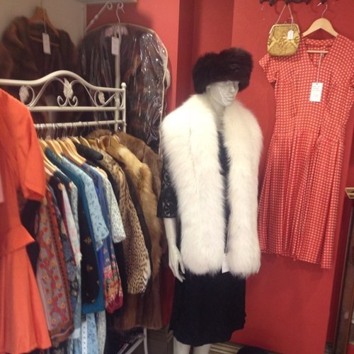 Magnifique boutique is a vintage shop specialising in high quality vintage clothes. Also specialising in a selection of high quality furs.