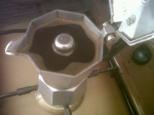 Jacopo9000's profile picture. Intreccio storie e, come Eduardo, 'assorbo avidamente, e con pieta', la vita di tanta gente'