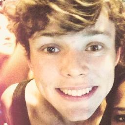 FREE FOLLOW FROM @spicycliffords :) YOU DESERVE A FOLLOW FROM YOUR FAVE AND YOU WILL GET IT ONE DAY. DON'T GIVE UP!