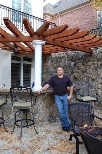We design and build custom outdoor spaces for residential and commercial properties.
