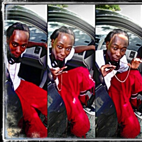 Gator2k13's profile picture. 