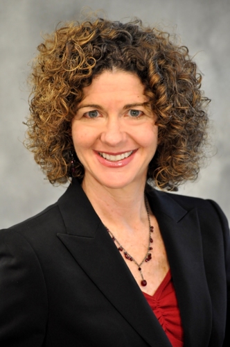 Marketing leader at PwC. Loves family, running, healthy living, laughter, any art museum. Eph 3:20 Views=own.