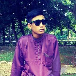 Hi, Im newbie #TeamSingle Just call me efanjj , Stay Ipoh , Age Secret .http://t.co/tJeSxgMASU