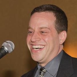 Marketing Director, Victor, NY, Syracuse University, Newhouse alum, Orange basketball and football fan, Yankees baseball, Softball coach, Volleyball parent #ROC