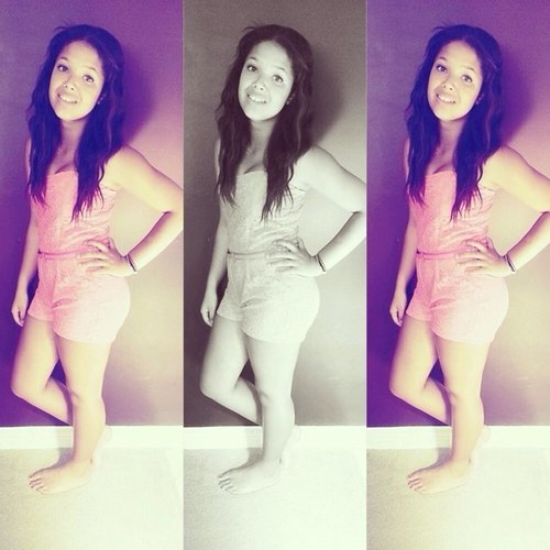 see the follow button? yeah, i`d tap that;)